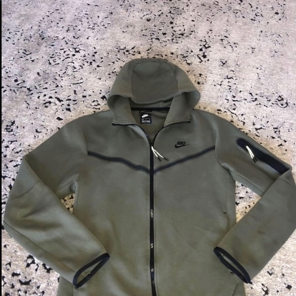 Nike sportswear tech fleece - Picture 1 of 5